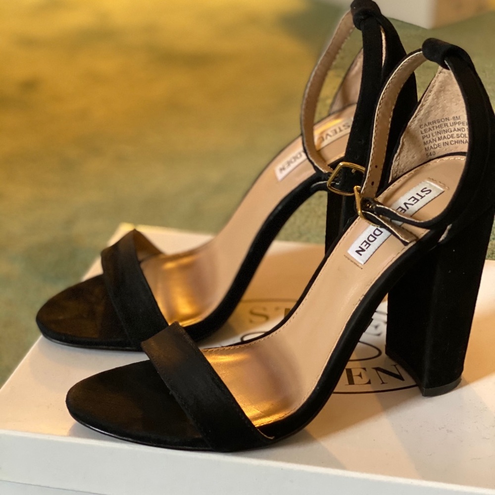 Steve Madden “ Carrson “
